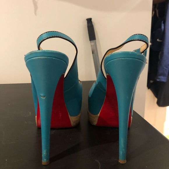 COPY - Louboutins used heels - Picture 2 of 4